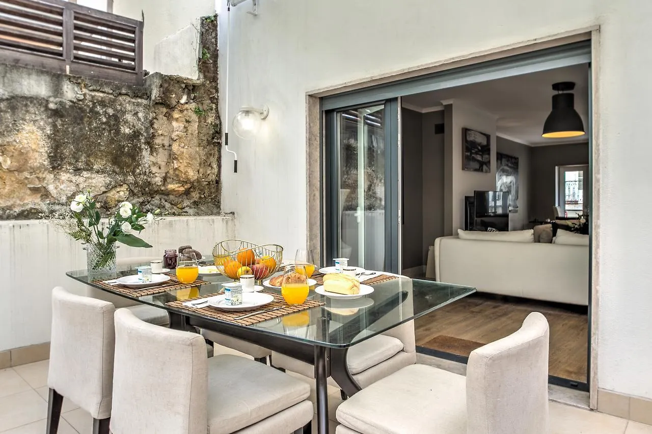 Lisbon Empire Building By Homing Apartment